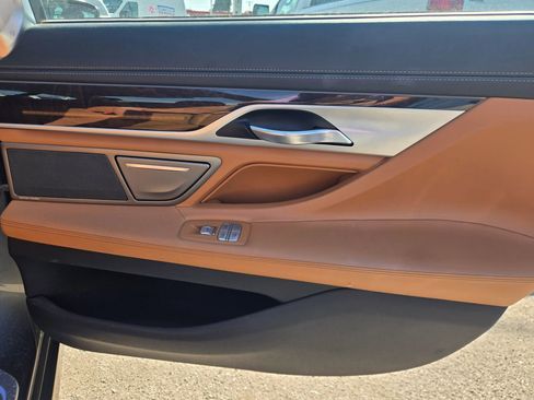 Used 2018 BMW 740e xDrive w/ Executive Package image 17