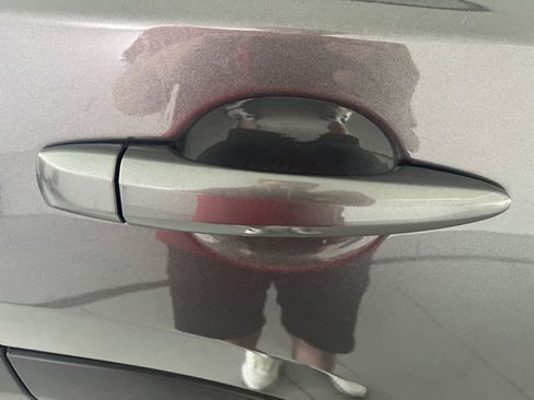 Used 2025 Nissan Rogue SV AWD/4WD image 48