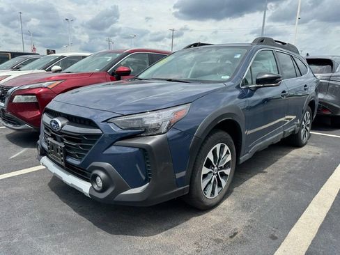Used 2024 Subaru Outback Limited AWD/4WD image 3