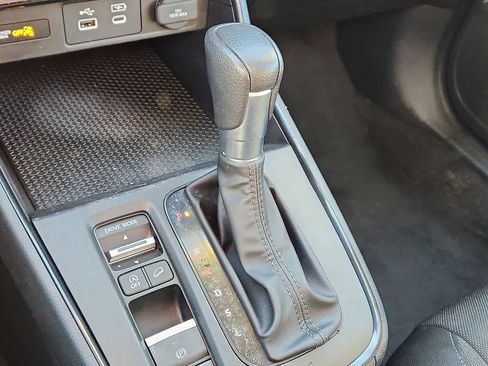 Used 2024 Honda CR-V EX image 16