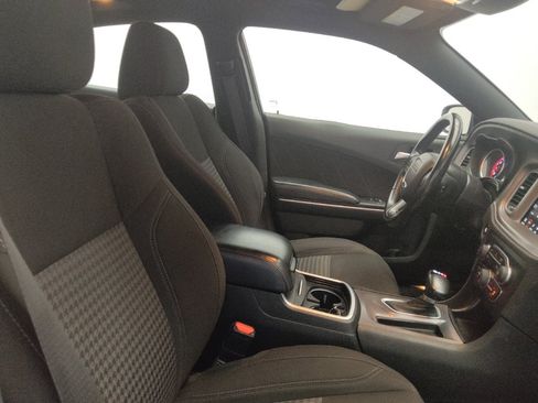 Used 2023 Dodge Charger SXT RWD image 21