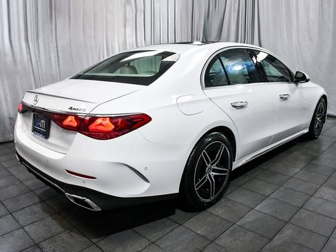 Used 2025 Mercedes-Benz E 450 4MATIC Sedan image 6