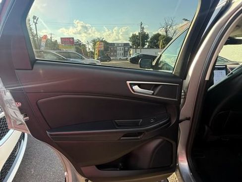 Used 2023 Ford Edge SEL AWD/4WD image 24