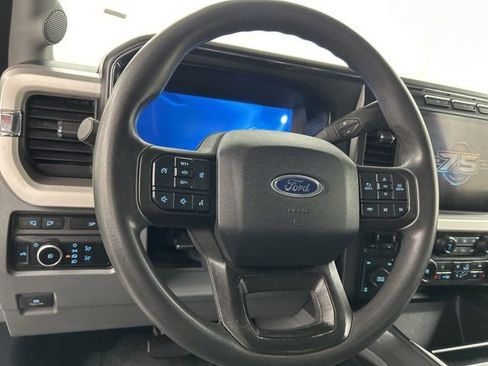 Used 2023 Ford F250 XLT w/ XLT Premium Package AWD/4WD image 8