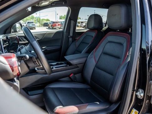 Used 2025 Chevrolet Equinox RS AWD/4WD image 24