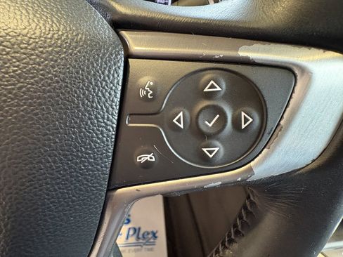 Used 2017 GMC Acadia SLE w/ Driver Alert Package I image 12