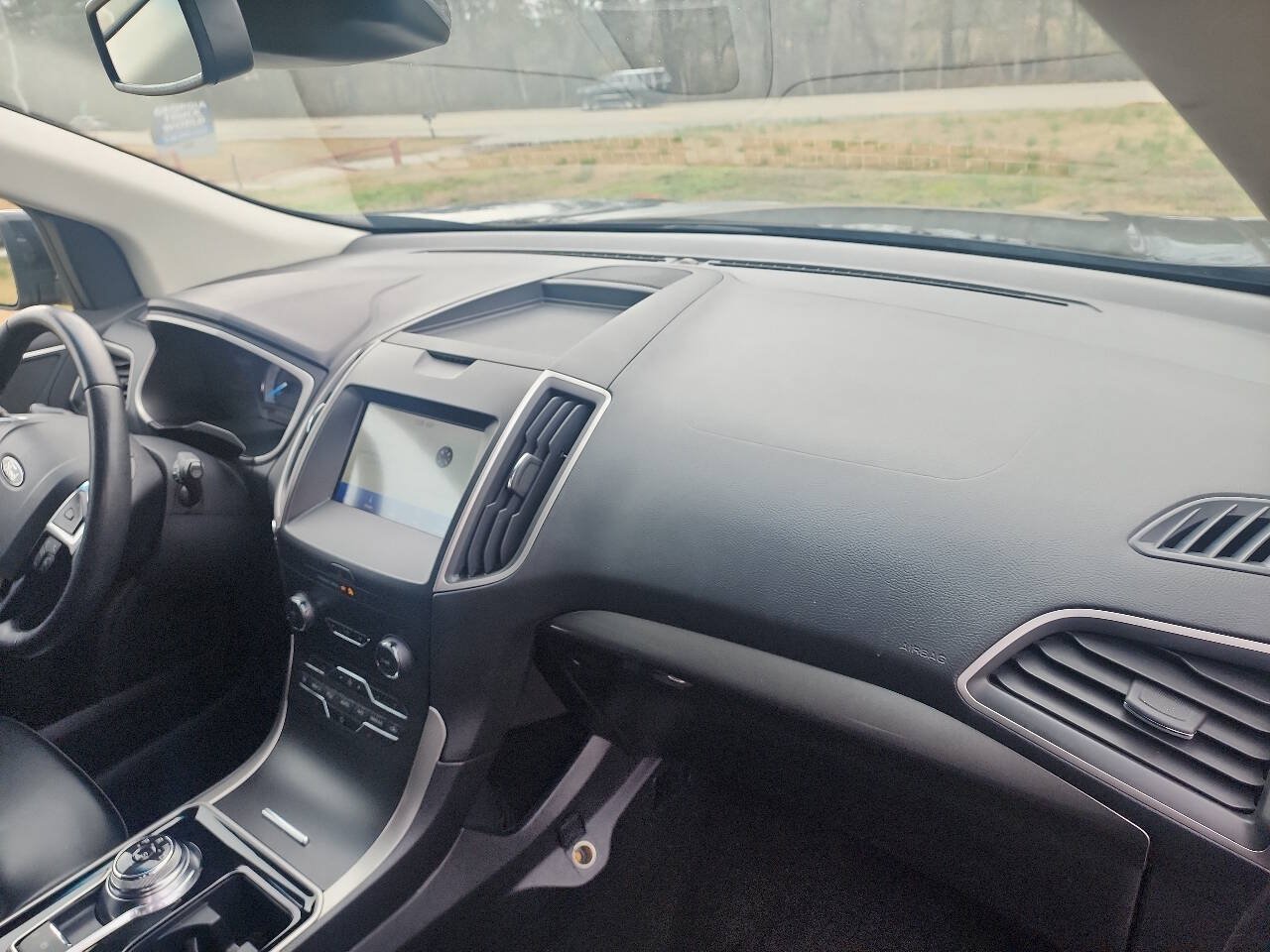Used 2020 Ford Edge SEL FWD image 21
