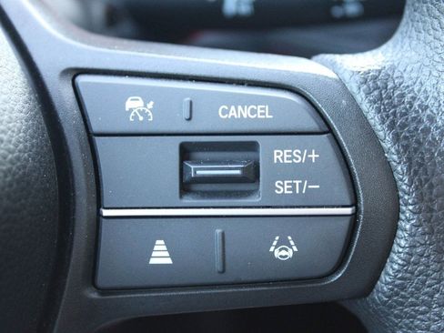 Used 2026 Honda HR-V LX image 13