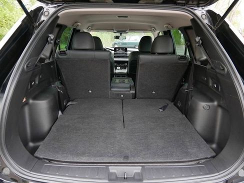 Used 2023 Mitsubishi Outlander ES FWD image 10