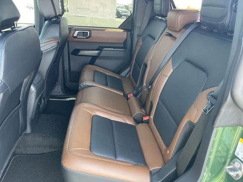 Used 2024 Ford Bronco Outer Banks AWD/4WD image 22