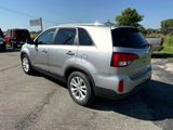 Used 2014 Kia Sorento EX w/ EX V6 Touring Package image 5