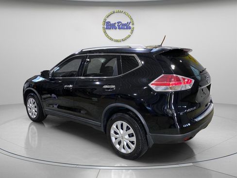 Used 2016 Nissan Rogue S w/ Appearance Package image 3