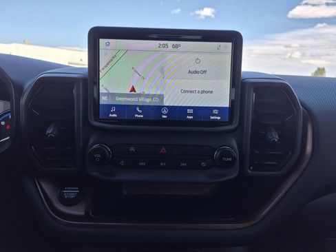 Used 2021 Ford Bronco Sport Outer Banks w/ Outer Banks Package (96D) AWD/4WD image 9
