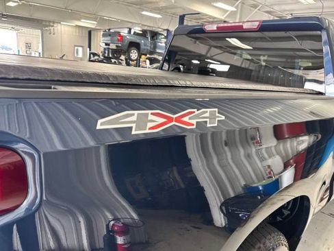 Used 2021 Chevrolet Silverado 1500 Custom AWD/4WD image 16