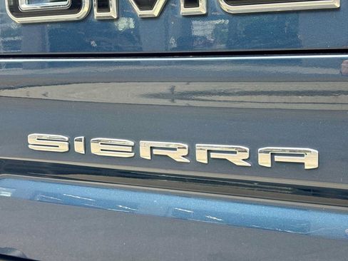Used 2019 GMC Sierra 1500 AT4 w/ AT4 Premium Package AWD/4WD image 12