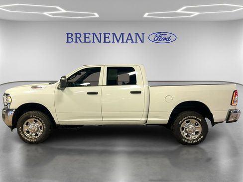 Used 2024 RAM 3500 Tradesman AWD/4WD image 8