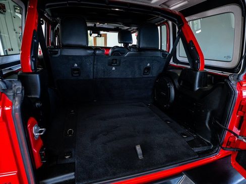 Used 2020 Jeep Wrangler Unlimited Rubicon w/ Dual Top Group image 62