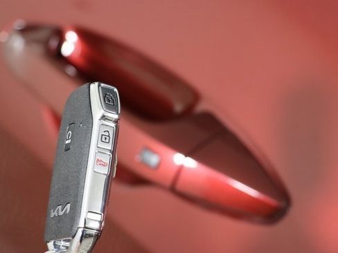 Used 2025 Kia Sportage X-Line image 41