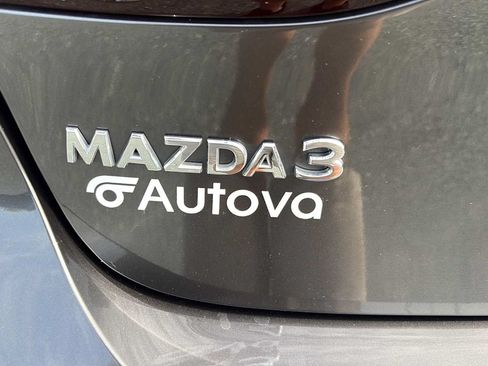 Used 2024 MAZDA MAZDA3 s FWD image 30