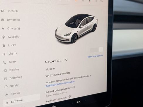 Used 2023 Tesla Model 3 Standard Range RWD image 17