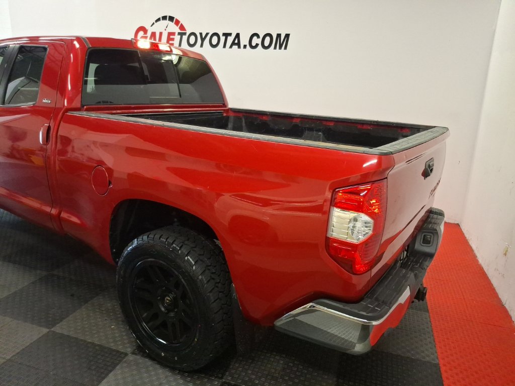Used 2018 Toyota Tundra SR5 w/ TRD Off Road Package AWD/4WD image 7