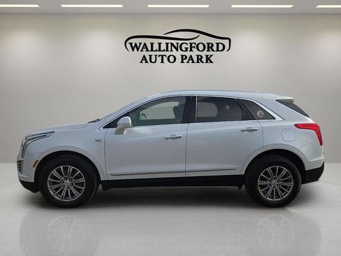 Used 2018 Cadillac XT5 Luxury w/ Driver Awareness Package AWD/4WD image 2