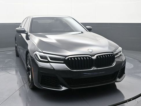 Used 2023 BMW 540i xDrive w/ Executive Package image 2