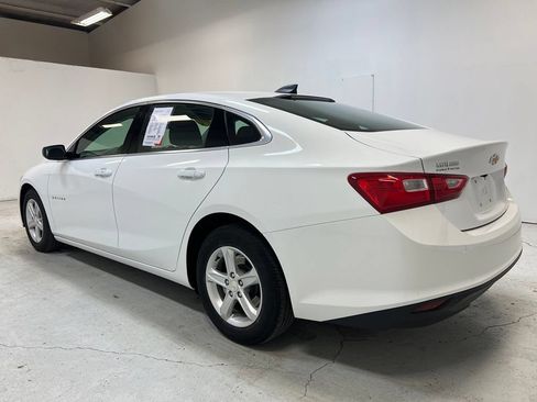 Used 2025 Chevrolet Malibu LS FWD image 11