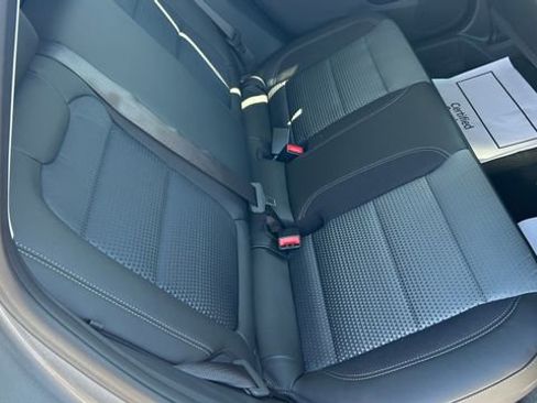 New 2026 Chevrolet Trax LT w/ Sunroof Package image 40