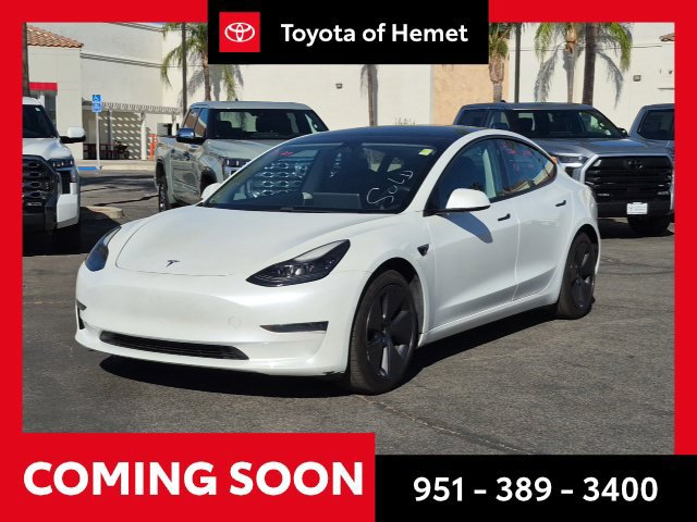 Used 2021 Tesla Model 3 Standard Range Plus RWD image 1