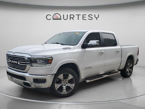 Certified 2021 RAM 1500 Laramie AWD/4WD image 1