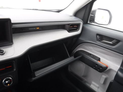 Used 2022 Ford Maverick XLT image 33