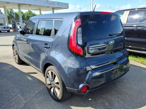 Used 2014 Kia Soul ! w/ Sun & Sound Package FWD image 4