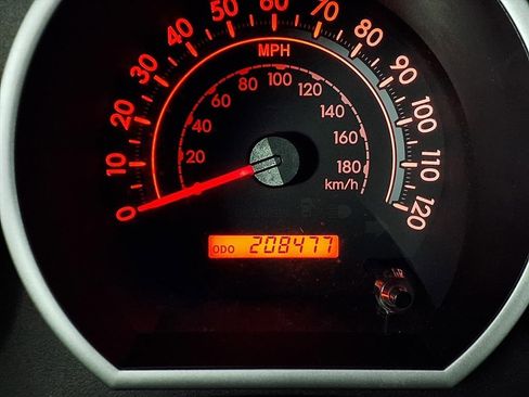 Used 2010 Toyota Tundra 2WD Double Cab image 4