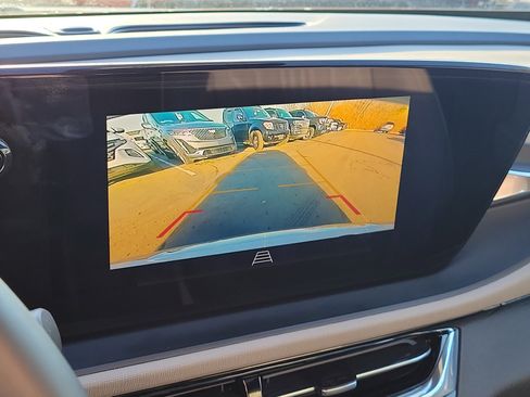 Certified 2025 Buick Envista Avenir image 23