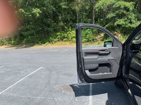 Used 2023 GMC Sierra 1500 Elevation AWD/4WD image 13