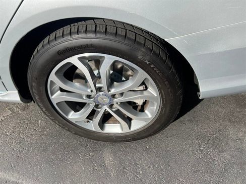 Used 2015 Mercedes-Benz C 300 4MATIC Sedan image 12