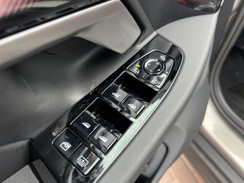 Certified 2026 BMW 540i xDrive AWD/4WD image 15