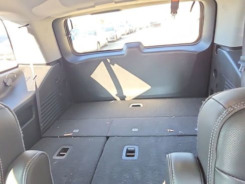 Used 2015 GMC Yukon Denali w/ Open Road Package image 10