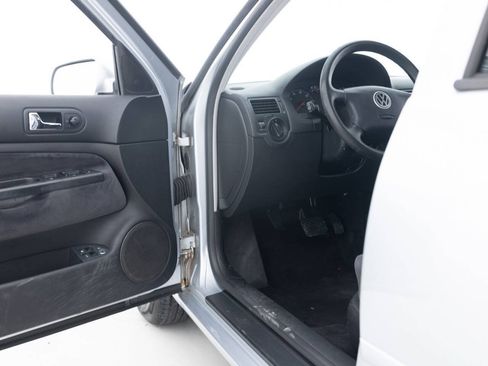 Used 2002 Volkswagen Jetta GLS FWD image 24