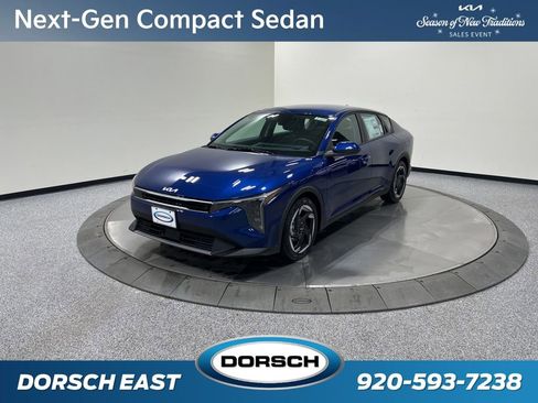 New 2025 Kia K4 EX image 1