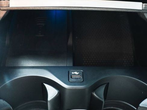 Used 2025 BMW X5 M60i w/ Climate Comfort Package AWD/4WD image 17