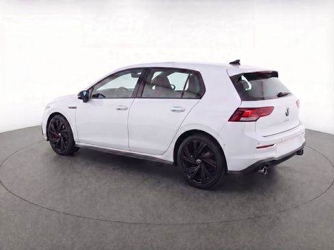 Certified 2022 Volkswagen GTI SE w/ SE Leather Package image 5