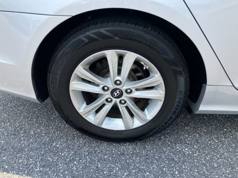 Used 2011 Hyundai Sonata GLS w/ Popular Equipment Pkg 2 FWD image 27