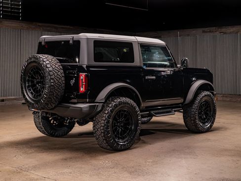 Used 2023 Ford Bronco Badlands w/ Sasquatch Package AWD/4WD image 10
