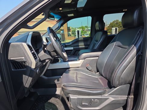 Used 2018 Ford F150 Lariat AWD/4WD image 10