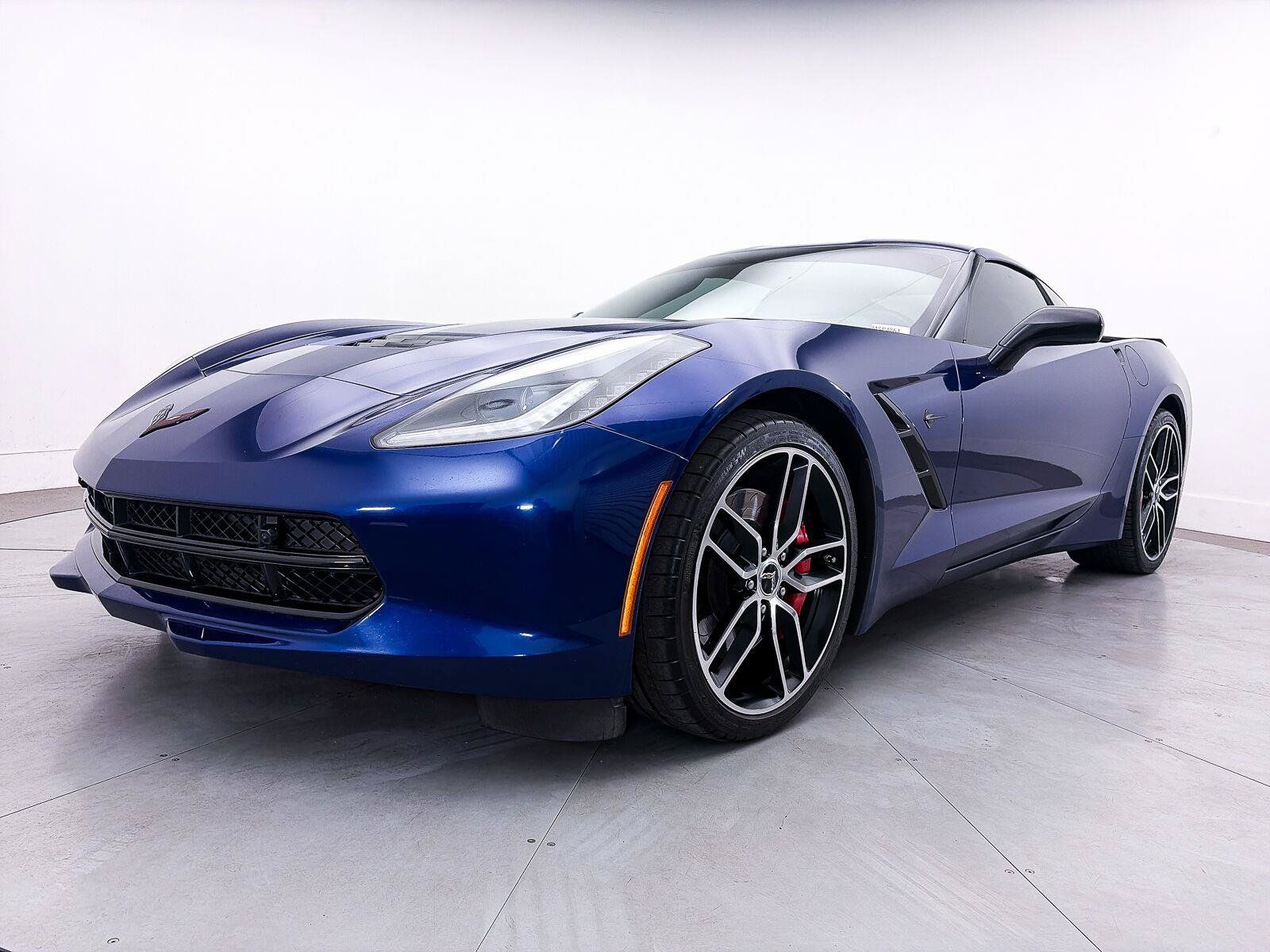 Used 2017 Chevrolet Corvette Stingray Coupe RWD image 15