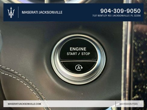 Used 2022 Mercedes-Benz SL 63 AMG 4MATIC image 32