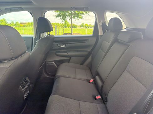 Certified 2025 Honda CR-V EX image 28