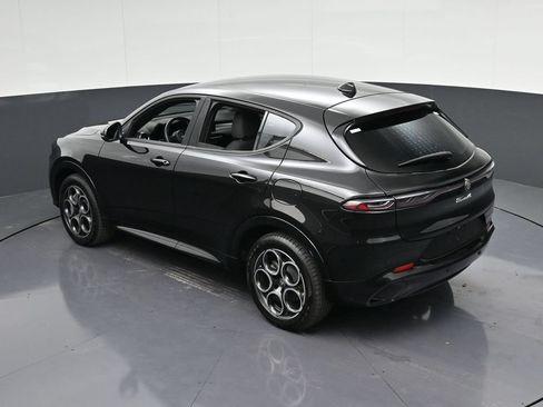 Used 2025 Alfa Romeo Tonale AWD/4WD image 23